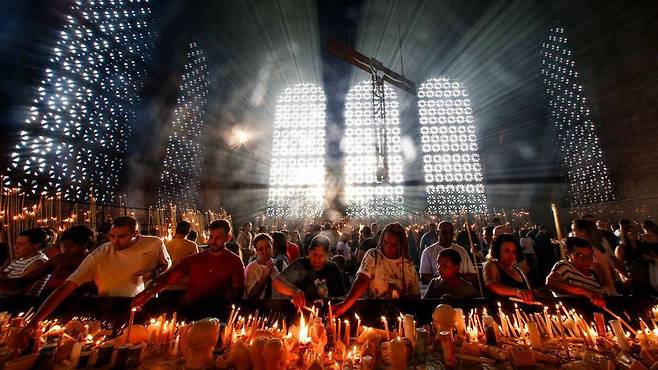 브라질 소재 아파레시다의 성모 성전의 연간 수입은 약 2억4000만달러에 달한다