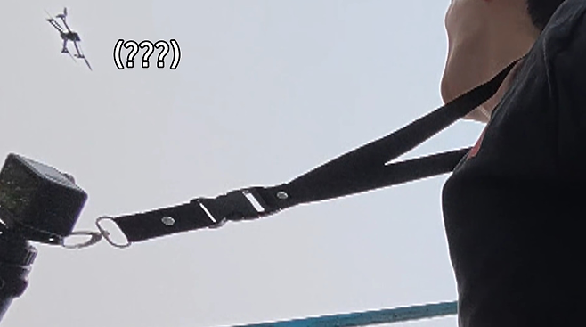 안전벨트 없이 악력으로 버텨야 한다는 네팔의 놀이공원