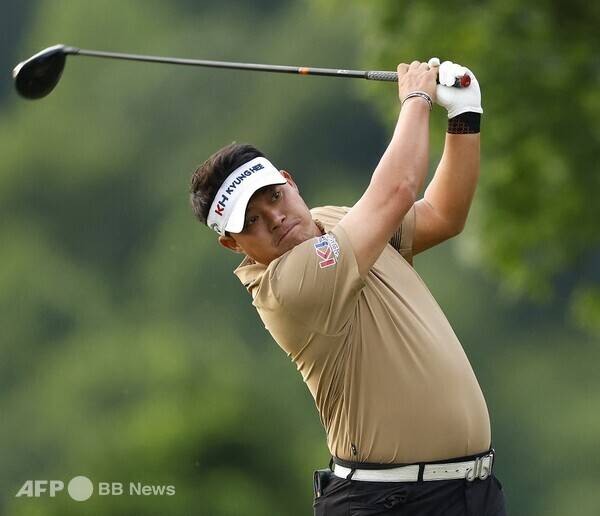 2025년 미국프로골프(PGA) 2부인 콘페리투어 비지트 녹스빌 오픈에 출전한 이승택 프로가 1라운드에서 경기하는 모습이다. 사진제공=ⓒAFPBBNews = News1