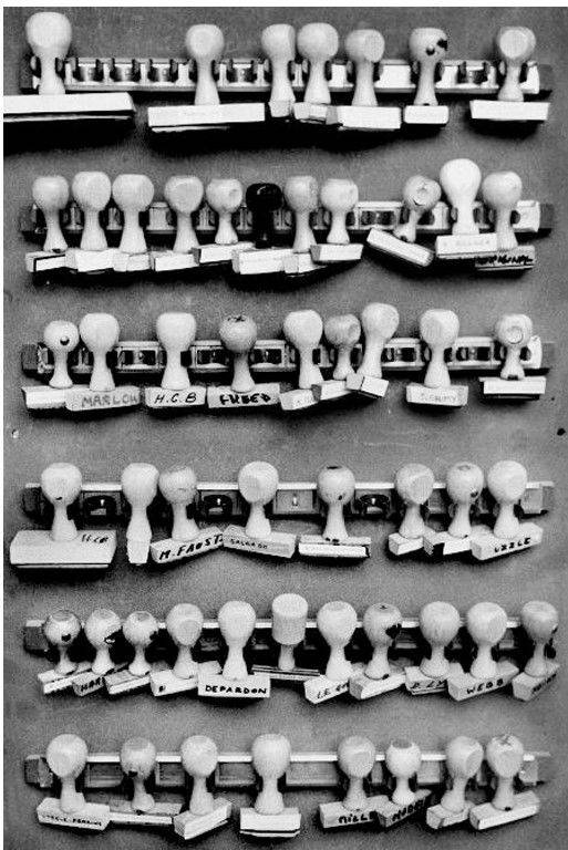 Stamps of Magnum photographers, Magnum Photos Agency, Rue Christine, 6th arrondissement, Paris, France, 1980 © Alex Webb/Magnum Photos *재판매 및 DB 금지