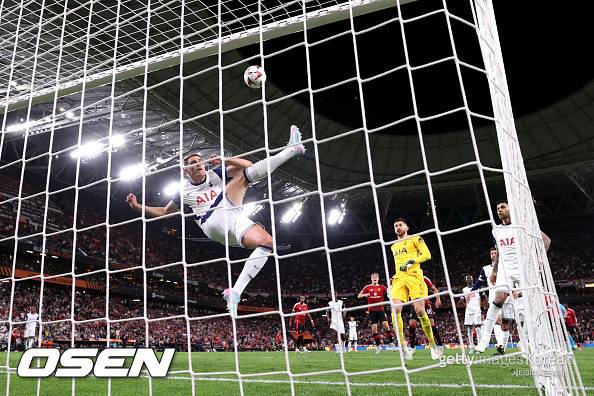 BILBAO, SPAIN - MAY 21: <<enter caption here>> during the UEFA Europa League Final 2025 between Tottenham Hotspur and Manchester United at  on May 21, 2025 in Bilbao, Spain. (Photo by GOAL RIGHT - MICHALE STEELE/GOAL RIGHT - MICHALE STEELE)