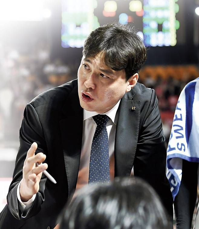 송영진 전 수원 KT 감독. KBL 제공