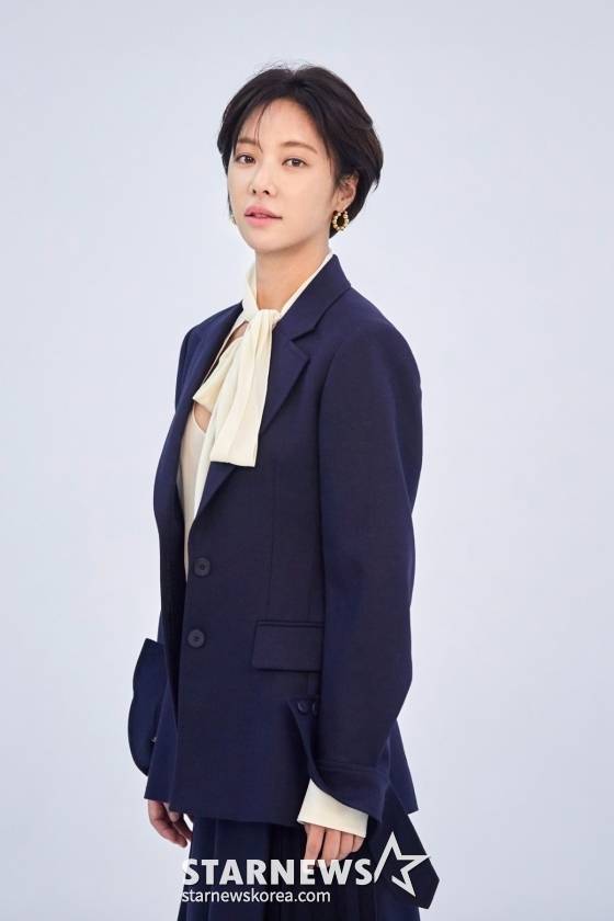 배우 황정음/사진제공=씨제스엔터테인먼트