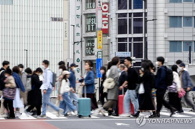 일본 신주쿠 거리 [EPA 연합뉴스 자료사진. 재판매 및 DB 금지]