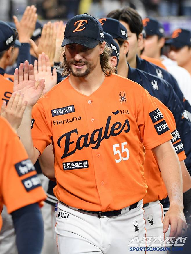 23일 대전 대전 한화생명볼파크에서 열린 한화 이글스와 롯데 자이언츠의 경기. 승리한 한화 와이스가 기뻐하고 있다. 대전=박재만 기자 pjm@sportschosun.com/2025.05.23/