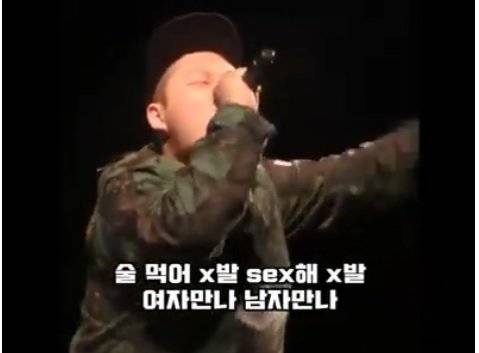 efb9722dd4b39b3e658cf1c2c8ef8fc1.jpeg 요즘 대학축제 라인업 근황