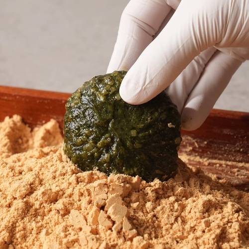 설탕을 넣지 않은 떡미당의 ‘제로당쑥인절미’. @tteok_mi_dang