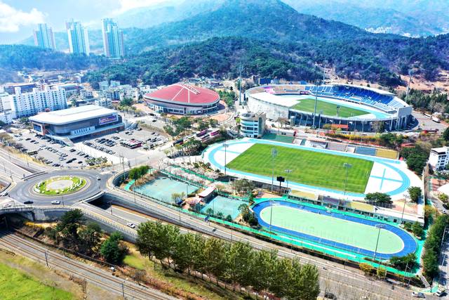 ‘2025 구미아시아육상경기선수권대회’ 주경기장인 구미시민운동장. 구미시청 제공