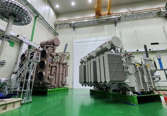 LS일렉트릭 부산 사업장에서 생산하고 있는 초고압 변압기 [LS일렉트릭 제공]