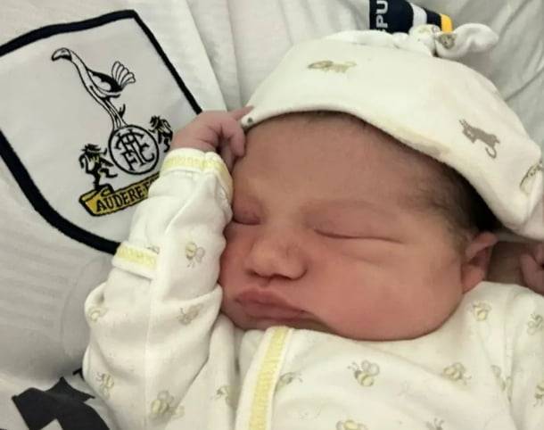 지난 21일(현지시간) 영국 런던에서 태어난 ‘안젤라 매디슨 흥민’. BBC 캡쳐