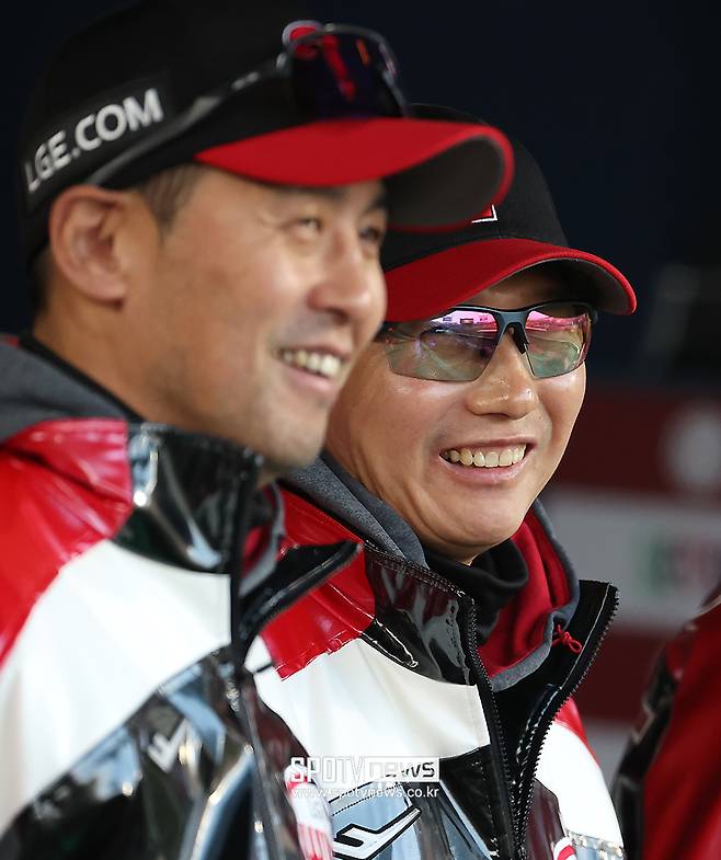 ▲ 23일 인천 SSG전에서 승리하며 개인 통산 600승 금자탑을 세운 염경엽 감독 ⓒ곽혜미 기자