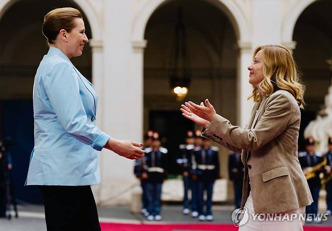 덴마크와 이탈리아 정상 [EPA 연합뉴스. 재판매 및 DB 금지]