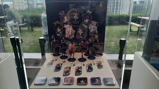 - 크흑 아리스 자리에 노아가 있었다면 더 좋았을 텐데...