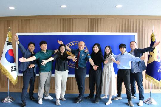 대전유성경찰서 수사3팀이 지난 19일 '2024년 4분기·25년 1분기 전국 경찰관서 경제범죄 수사활동'에서 최우수팀으로 선정됐다. 대전경찰청 제공