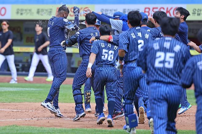 25일 대구 KIA전에서 끝내기 홈런을 쏘아 올린 디아즈. 삼성 제공