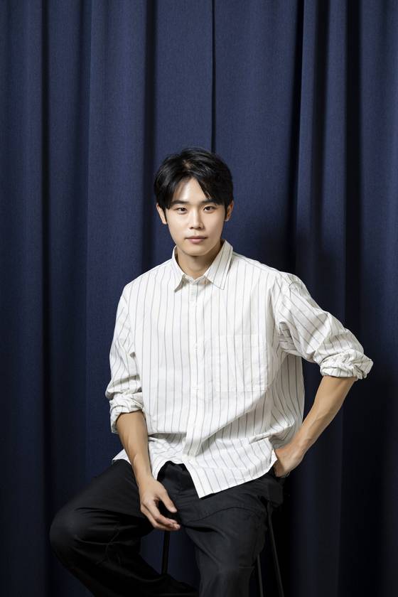 최시훈 씨가 5월 13일 서울 강남구에 있는 국제소셜인플루언서협회 사무실에서 월간중앙과 인터뷰하고 있다. 최영재 기자