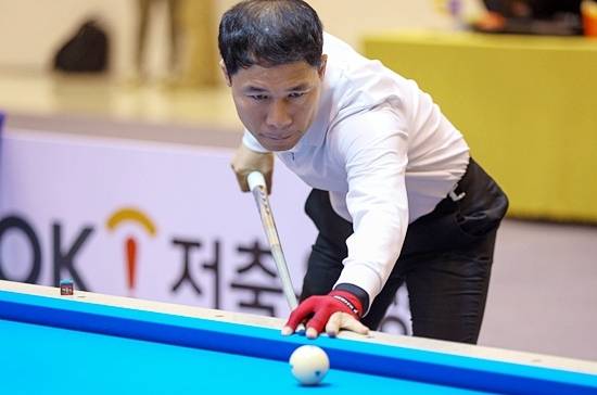 지난해 6월 앙카라대회 이후 개인 통산 세 번째 3쿠션월드컵 우승에 도전했던 허정한은 아쉽게 준우승에 머물렀다. (사진=SOOP)