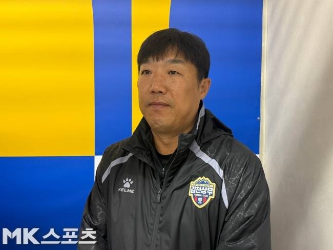 성한수 수석코치. 사진=김영훈 기자