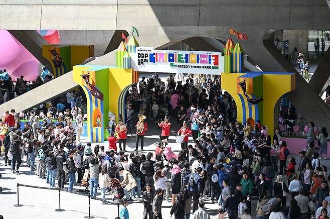 [서울=뉴시스] DDP봄축제. 2025.05.25. (사진=서울디자인재단 제공) *재판매 및 DB 금지