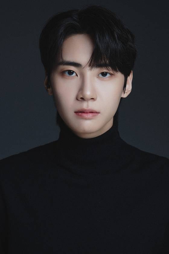 이진혁