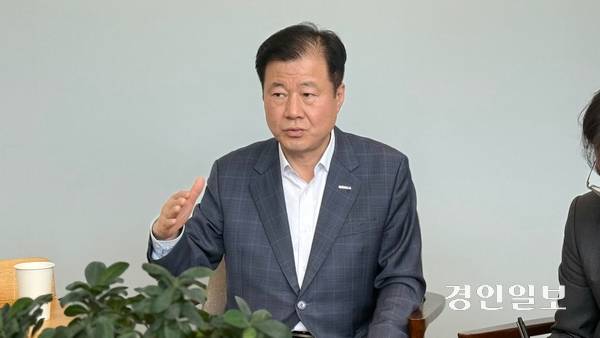 강석진 중소벤처기업진흥공단 이사장. 2025.5.26 /윤혜경기자 hyegyung@kyeongin.com