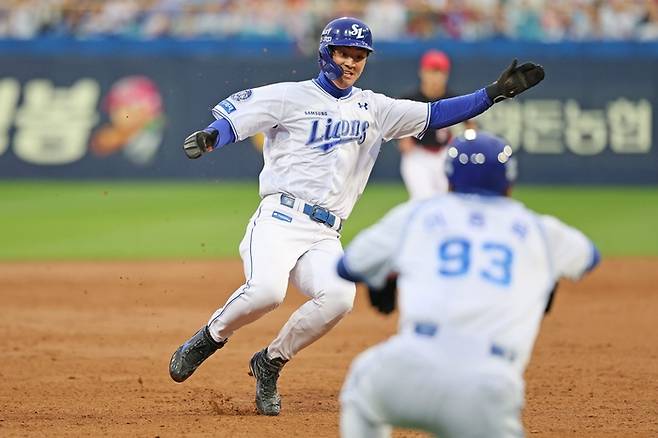 지난 24일 대구 삼성라이온즈파크에서 열린 삼성 라이온즈와 KIA 타이거즈 경기에 출전한 구자욱. <삼성 라이온즈 제공>