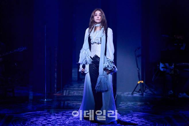 뮤지컬 ‘보이스 오브 햄릿 : 더 콘서트’ 공연의 한 장면(사진=이모셔널씨어터)