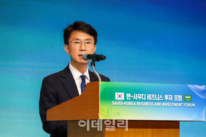 박종원 산업통상자원부 통상차관보가 5월 9일 서울 중구 롯데호텔에서 열린 ‘한-사우디 비즈니스·투자 포럼’에서 축사를 하고 있다. (사진=뉴스1)