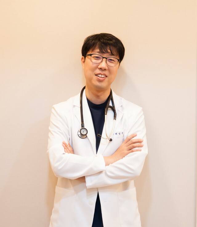 내과 전문의 최성한 원장 | 출처 : 소문난내과