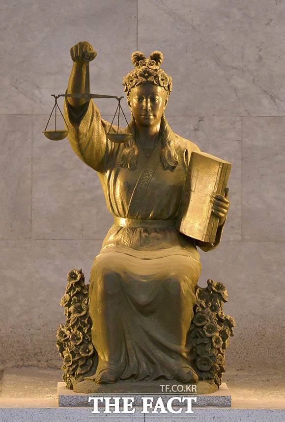 전국법관대표회의가 5건의 안건을 추가로 상정하고 6·3 대선 이후로 회의를 속행하기로 의결했다./더팩트 DB