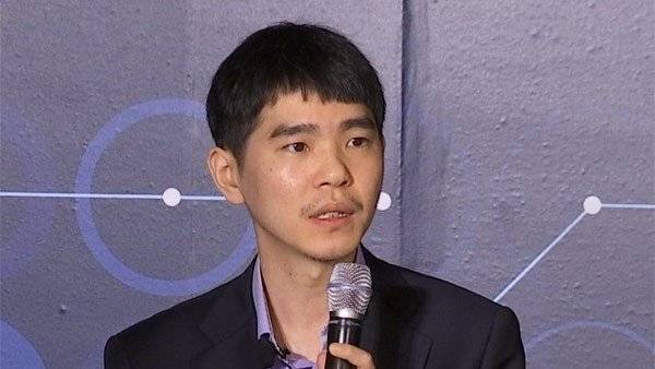 뭘보냐.jpg ㅅㅍ) 이세돌 씨, 자의적으로 솔로플레이 하셨다고요?