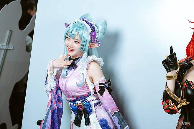 ▲ 가장 먼저 만나볼 코스어들은 프로 코스팀 에이크라운