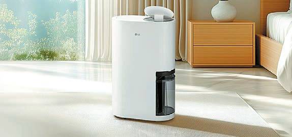 2025년형 ‘LG 휘센 오브제컬렉션 제습기’는 제습 용량을 23L까지 늘리고 습도는 30~70%에서 5% 단위로 조절할 수 있다.