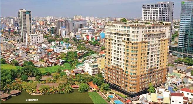 <혼카우 칸타빌, 호치민시>