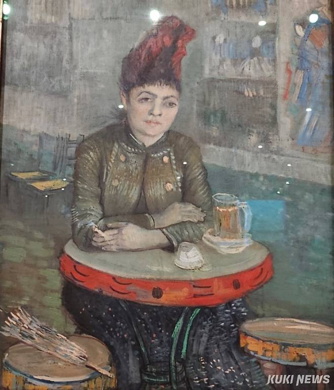 빈센트 반 고흐, 그녀의 카페에서, 아고스티나 세가토리, 르 탱브랭1887, 캔버스에 유채, 55.5x46.5cm, 반 고흐 미술관