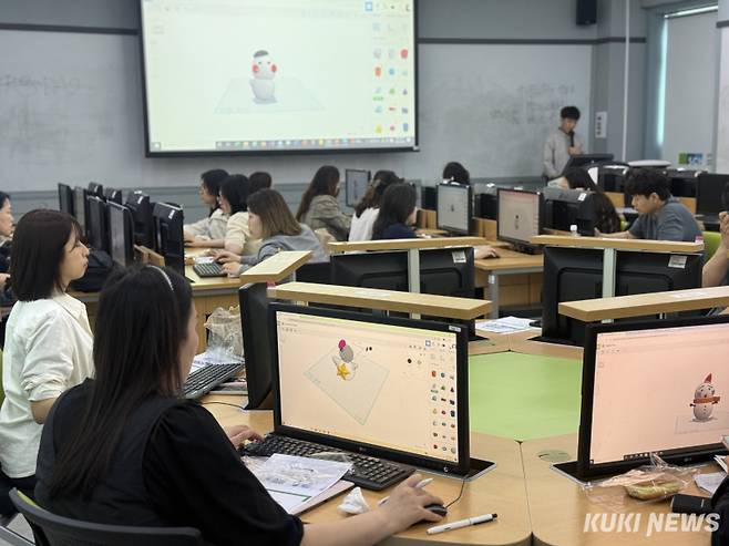 충남교육청은 지난 24일 순천향대학교에서 초중고 교사 40여 명이 참석한 가운데 ‘상상이룸 3차원 모델링 틔움 직무연수’를 개최했다.