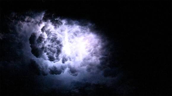 미 항공우주국(NASA) 우주비행사 앤 맥클레인이 국제우주정거장서 포착한 번개. NASA/Anne McClain