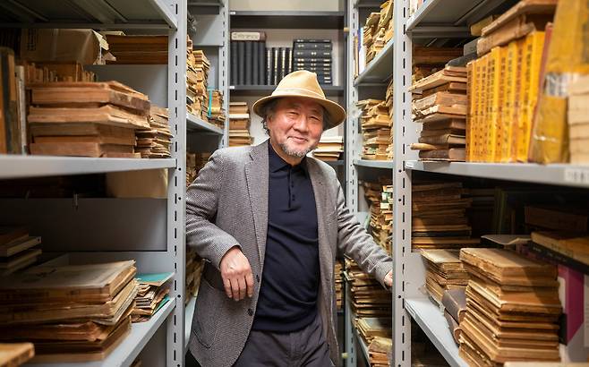 김영복 대표는 "지금은 미술품을 구입할 때, 아무리 전문가의 조언을 들었다 할지라도 남의 말은 참고만 할 뿐 마지막 결정은 스스로 한다"며 "스스로 결정을 내릴 수 있는 때가 미술품을 정확히 읽을 수 있는 때"라고 했다. /김지호 기자