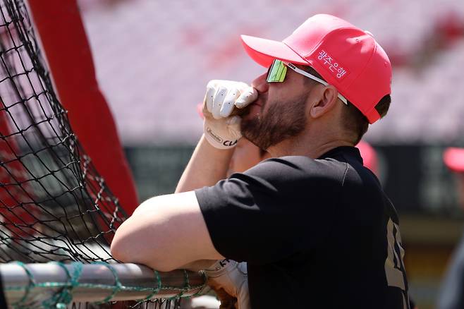 현재 허리 통증 문제로 1군 엔트리에서 빠져 있는 패트릭 위즈덤. KIA 제공