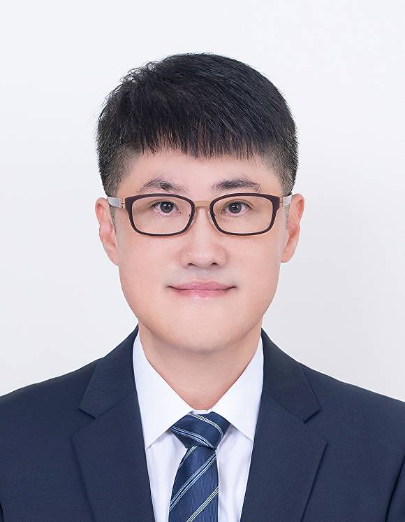 최민철 동아대학교 경영학과 교수. [사진=동아대학교]