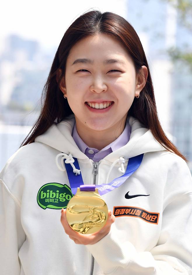 김민선이 지난 4월 서울 강남구 넥스트크리에이티브에서 쿠키뉴스와 인터뷰하고 있다. 곽경근 기자