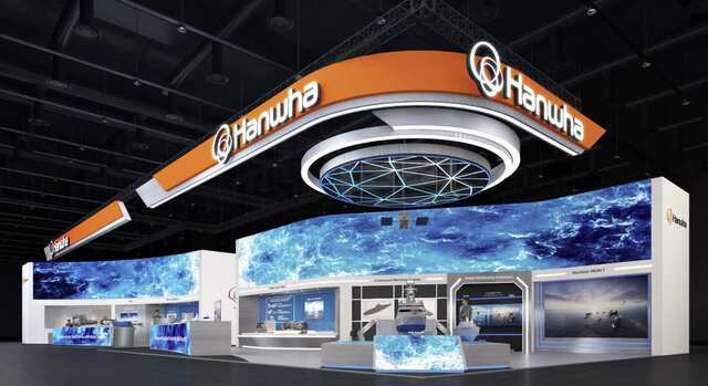 오는 28일부터 부산 벡스코(BEXCO)에서 열리는 ‘국제해양방위산업전’에 한화 방산 3사(한화오션·한화에어로스페이스·한화시스템)가 통합관을 선보인다. 사진은 벡스코에 마련되는 한화 통합 전시관 조감도. 한화오션 제공