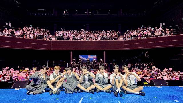 킥플립 / JYP엔터테인먼트 제공