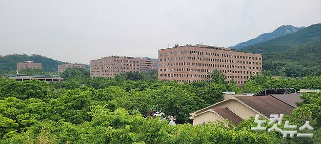 경기 과천시에 있는 정부과천청사 일대 모습. 박창주 기자