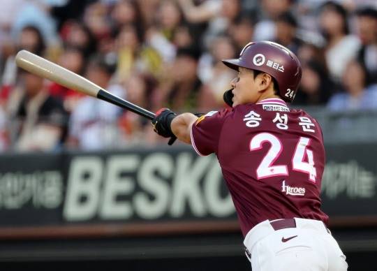송성문, 선제 2타점 2루타. 사진[연합뉴스]