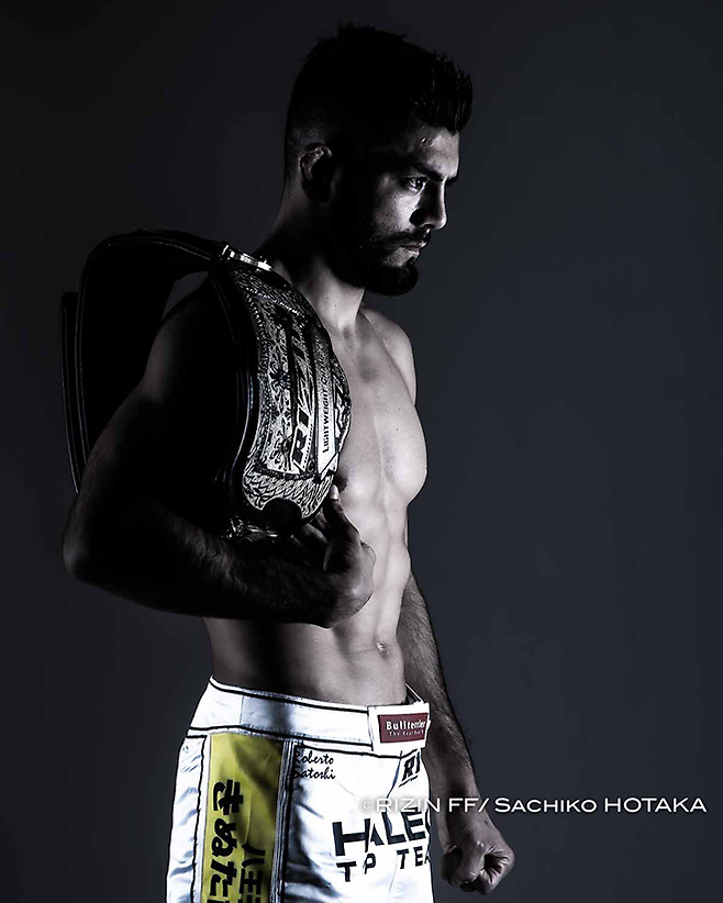 초대 라이진 71㎏ 챔피언 호베르투 사토시 지소자 2022년 12월 프로필. 사진=RIZIN FF