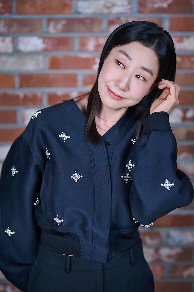 NEW, 안나프루나필름 제공