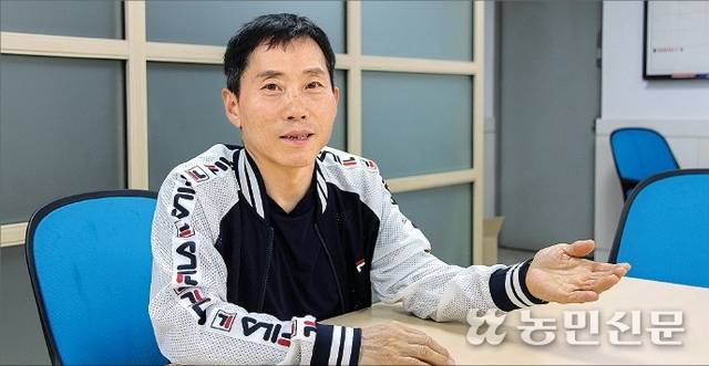 경기 과천 한국경마기수협회에서 만난 박태종 기수.