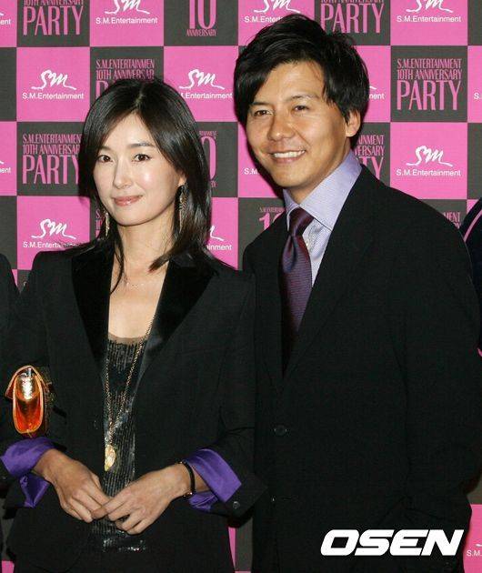 [사진]060215 SM10주년행사 이수만-오연수-손지창