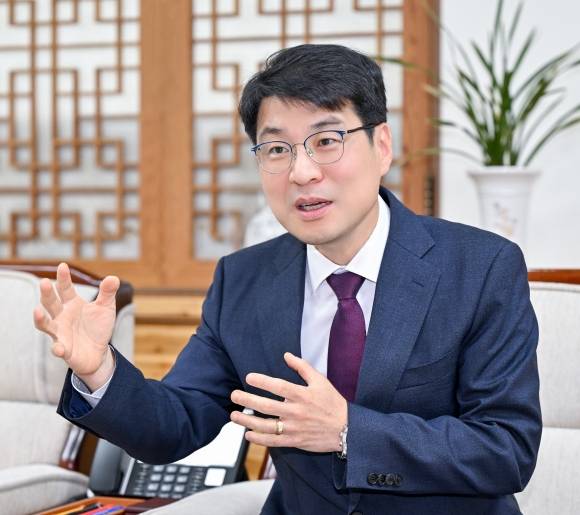 김정기 대구시장 권한대행 행정부시장